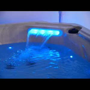 Whirlpool Outdoor Aussenwhirlpool Hot Tub WLan Pool NEU W200SL 5P KING-SPA