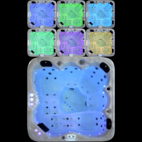 Whirlpool Outdoor Aussenwhirlpool Hot Tub WLan Pool NEU W200XS 5P KING-SPA