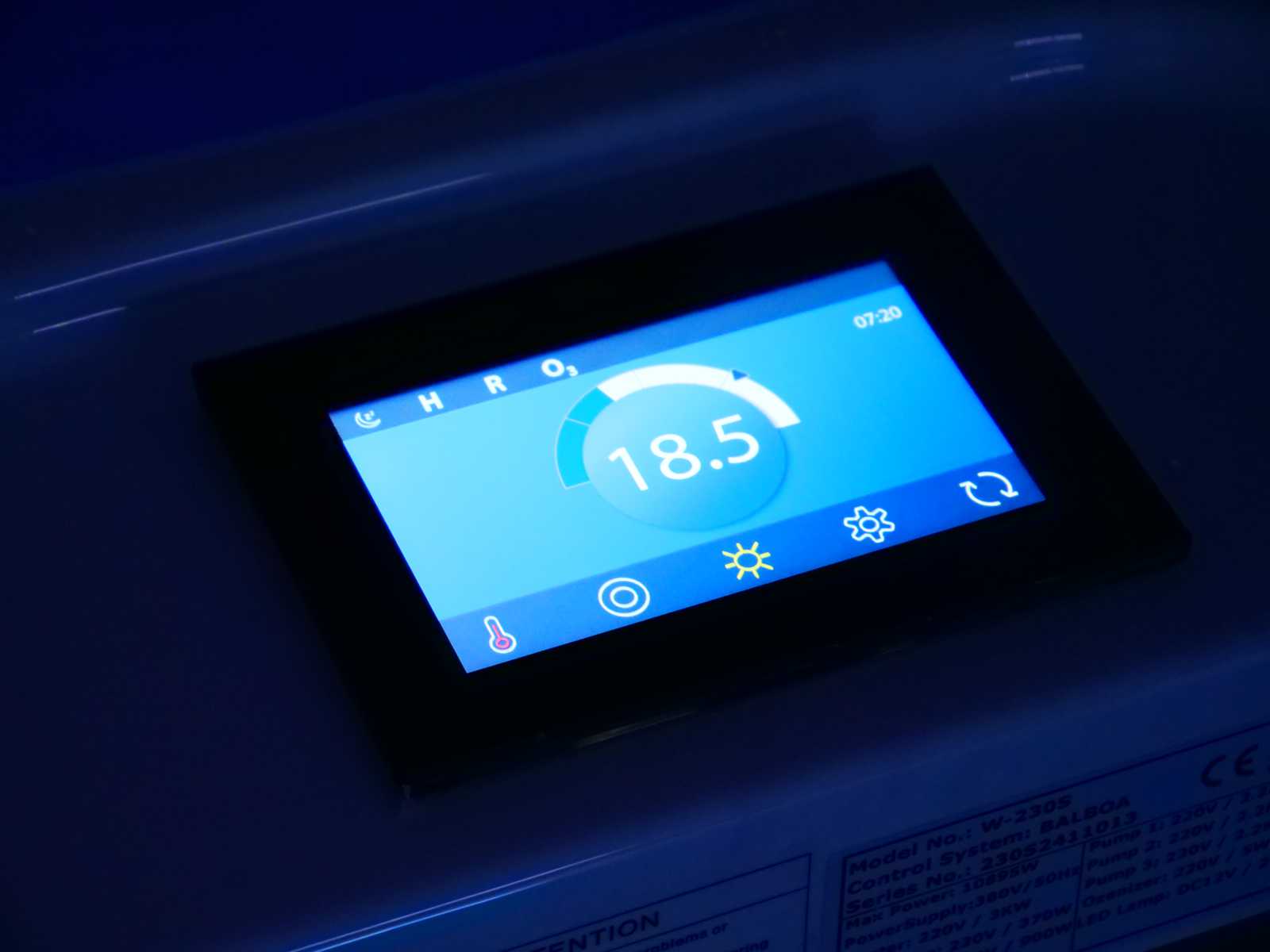 Whirlpool Display